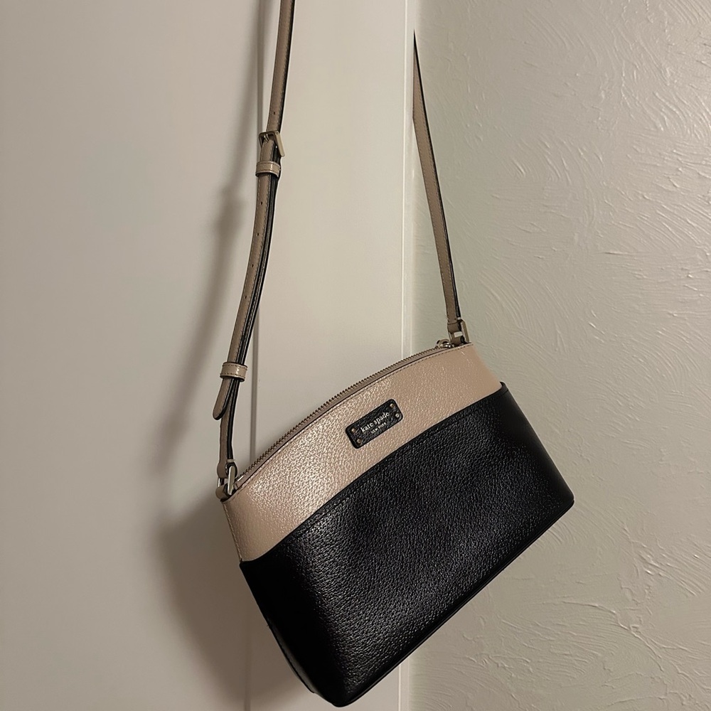 Kate Spade Black and Cream Crossbody Bag